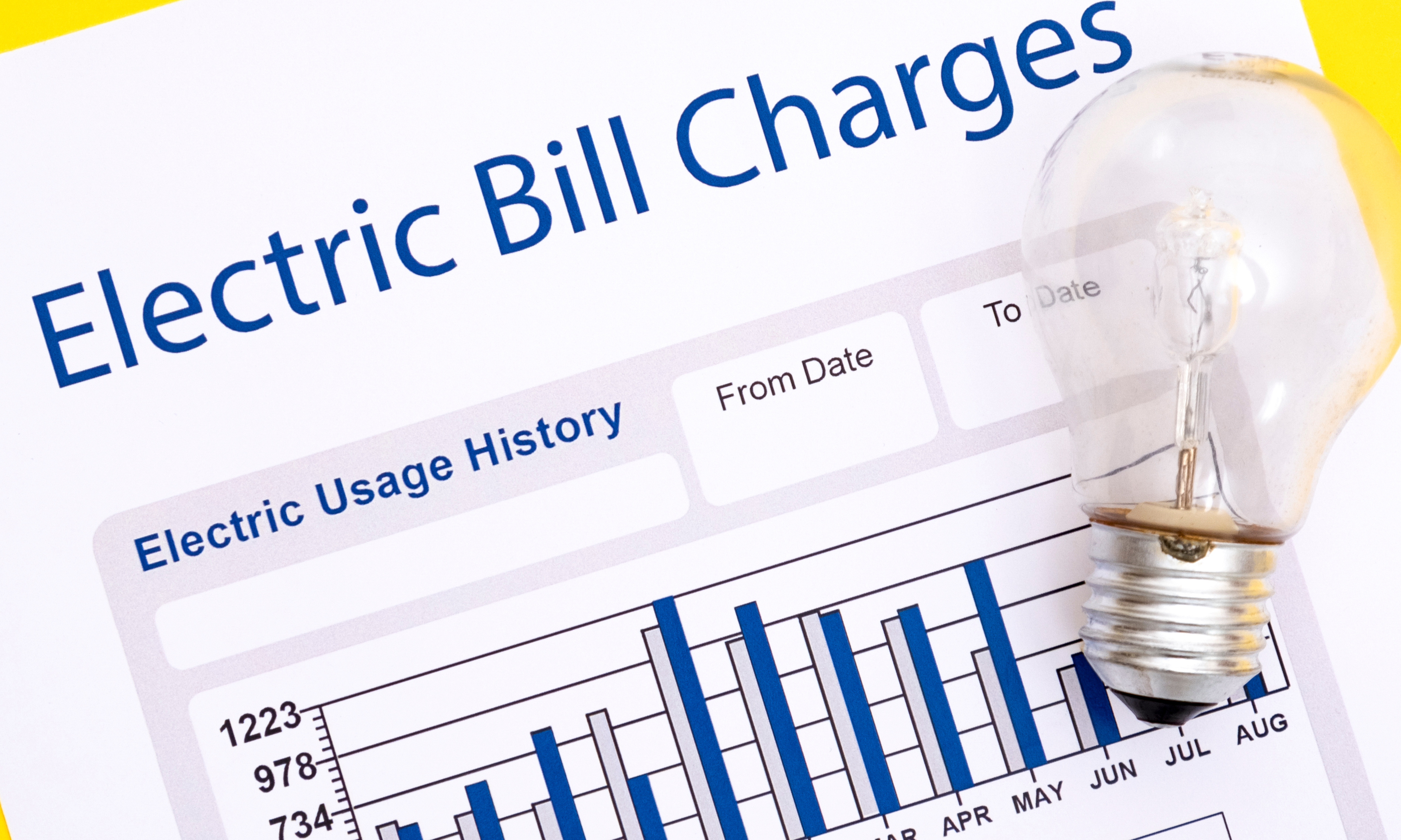 Graphic of Electricity Bill with Energy Efficient Ac